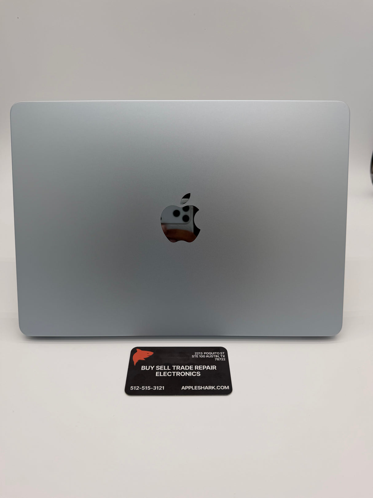 Apple 13” MacBook Air M4 Chip 16GB Ram 256SSD